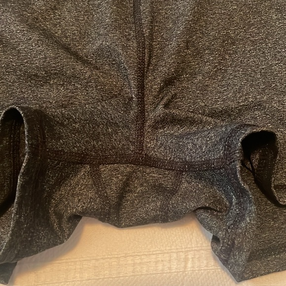 🩶FILA Athletic Shorts Women’s size Large - Picture 5 of 8